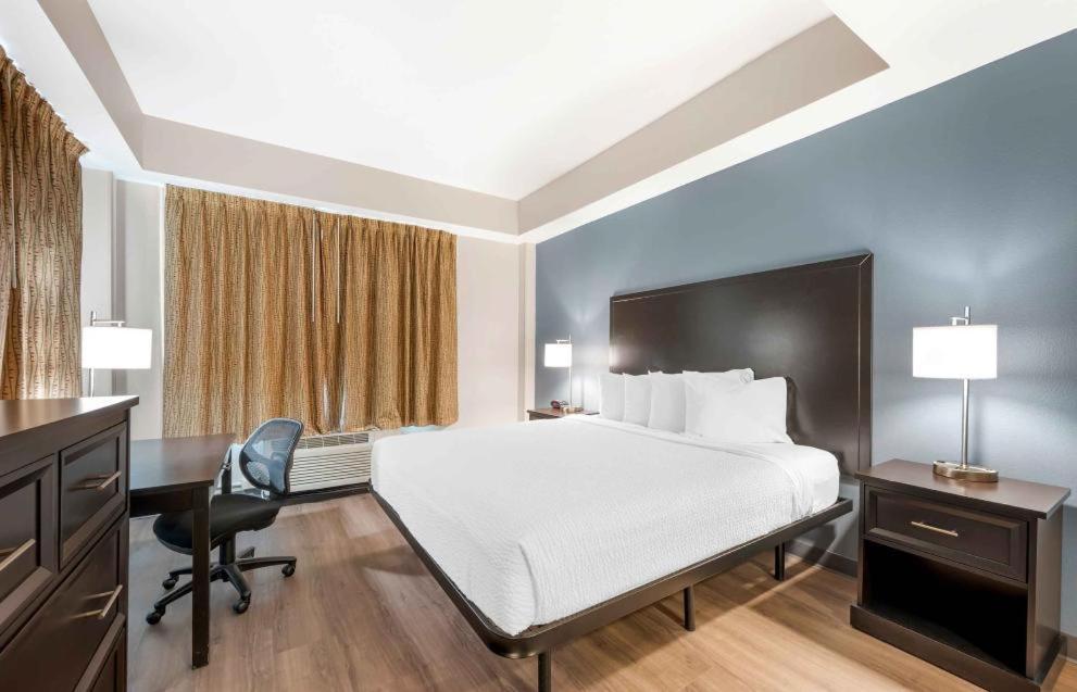 Extended Stay America Suites - Indianapolis - Airport - W Southern Ave photo 61