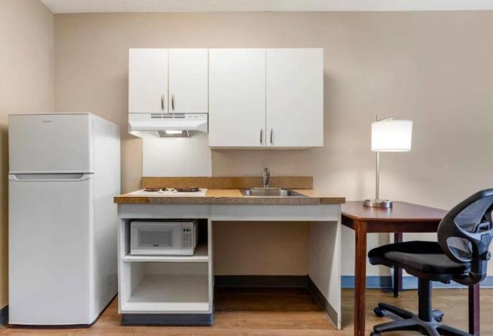 Extended Stay America Suites - Indianapolis - Airport - W Southern Ave photo 64