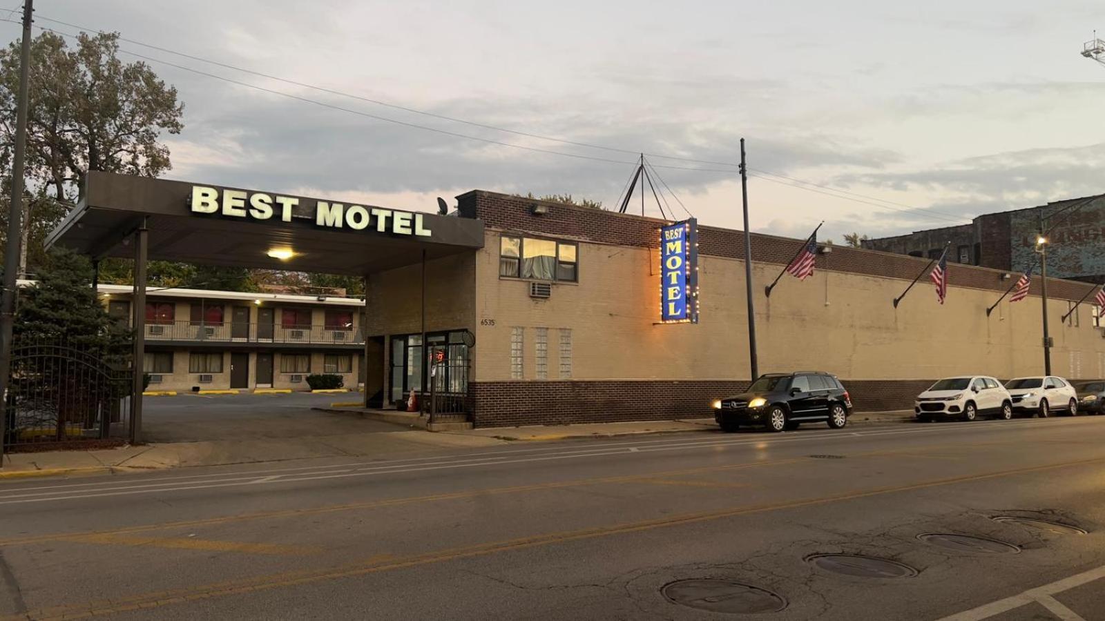 Best Motel By OYO Chicago I-90 photo 3