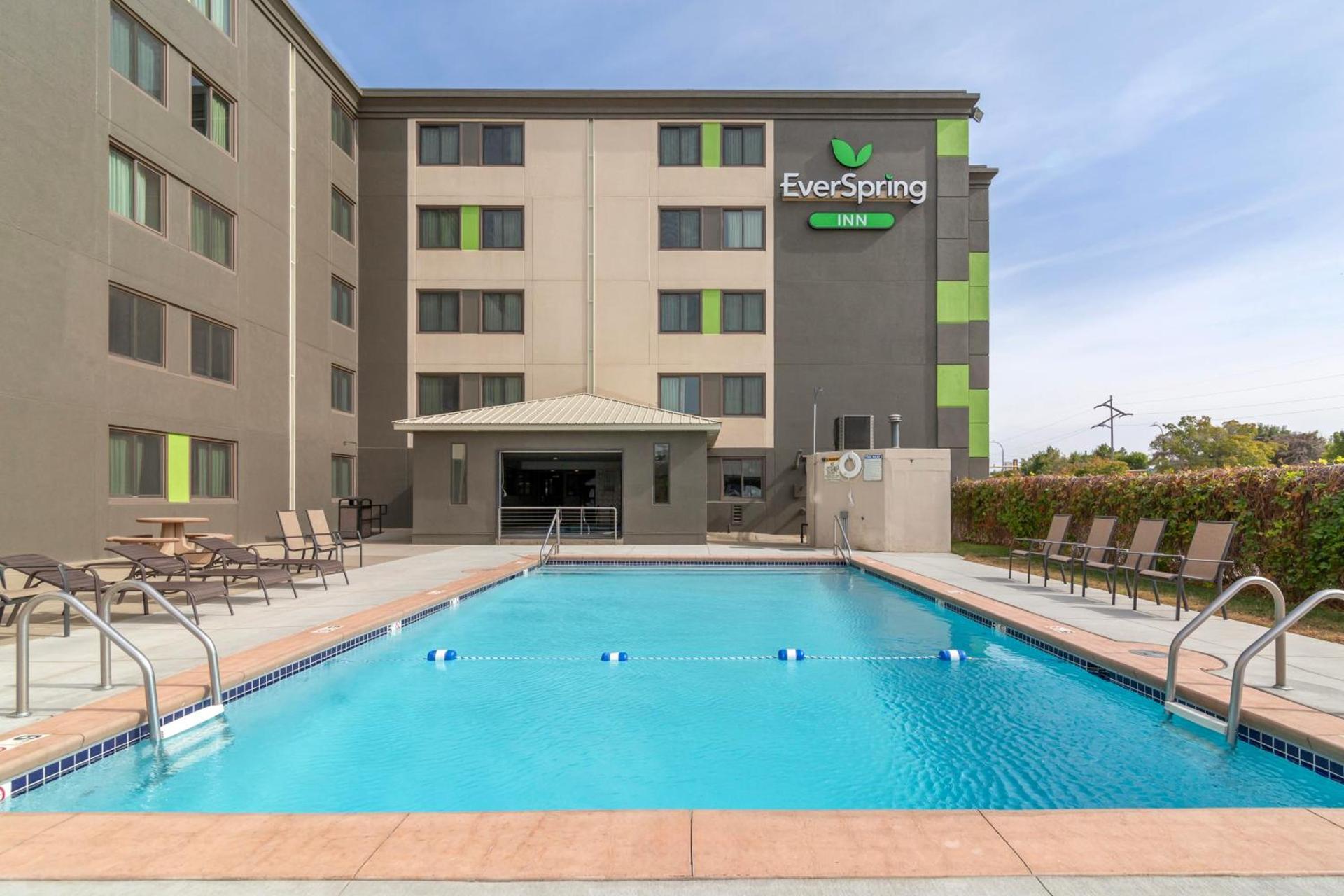 EverSpring Inn photo 49