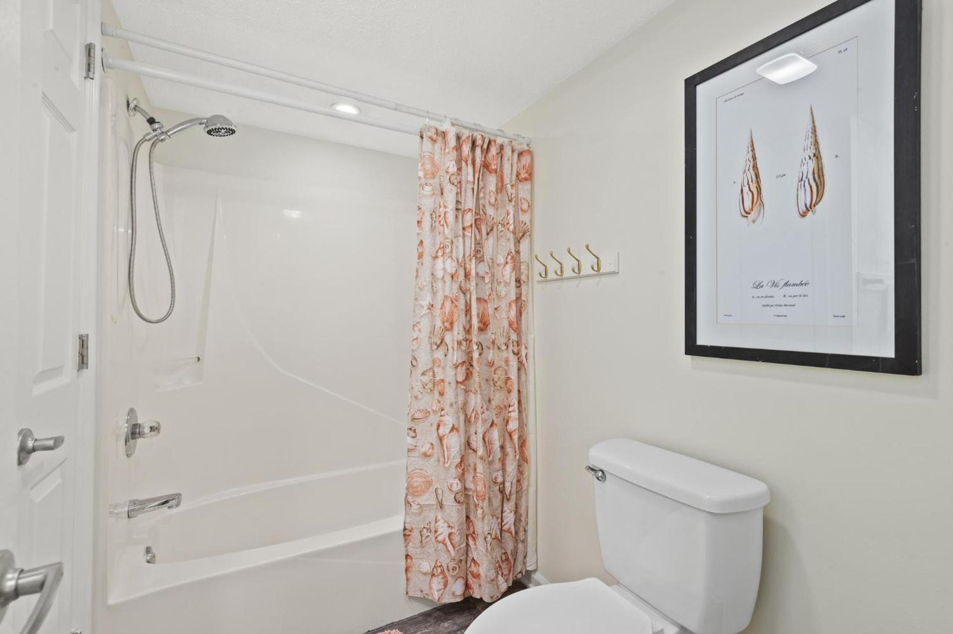 Sandpiper Beacon Beach Resort photo 57