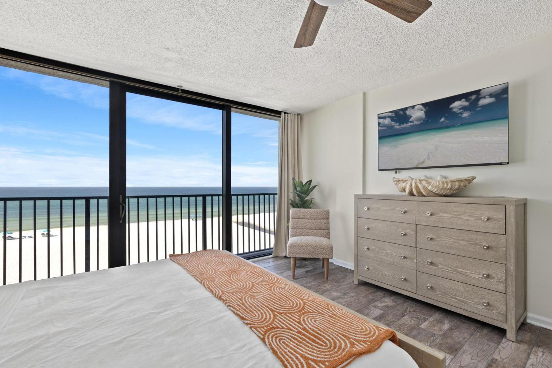 Sandpiper Beacon Beach Resort photo 56