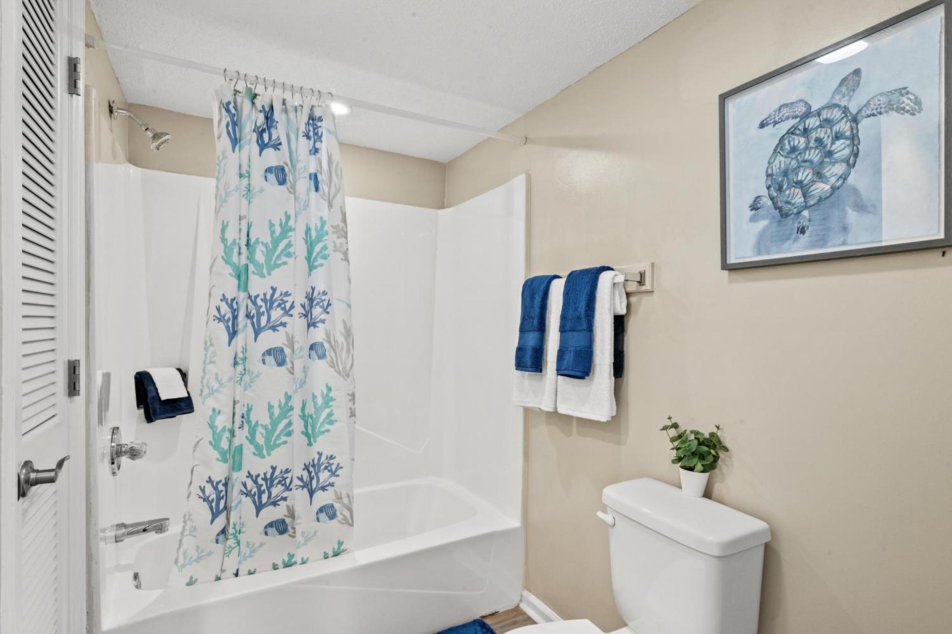 Sandpiper Beacon Beach Resort photo 100