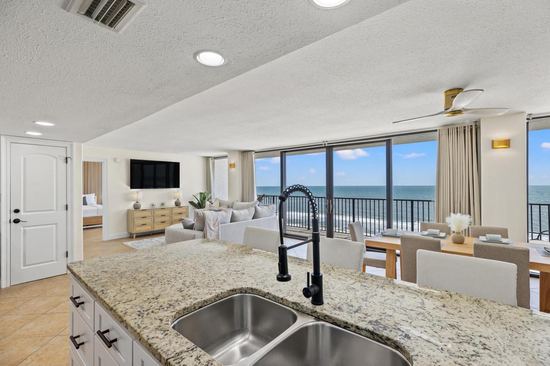 Sandpiper Beacon Beach Resort photo 6