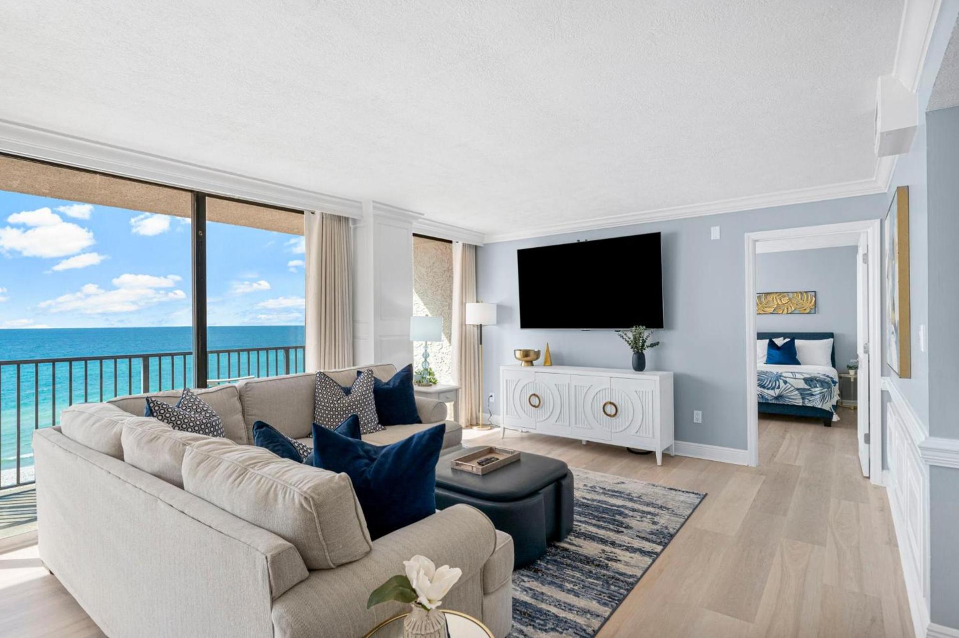 Sandpiper Beacon Beach Resort photo 41