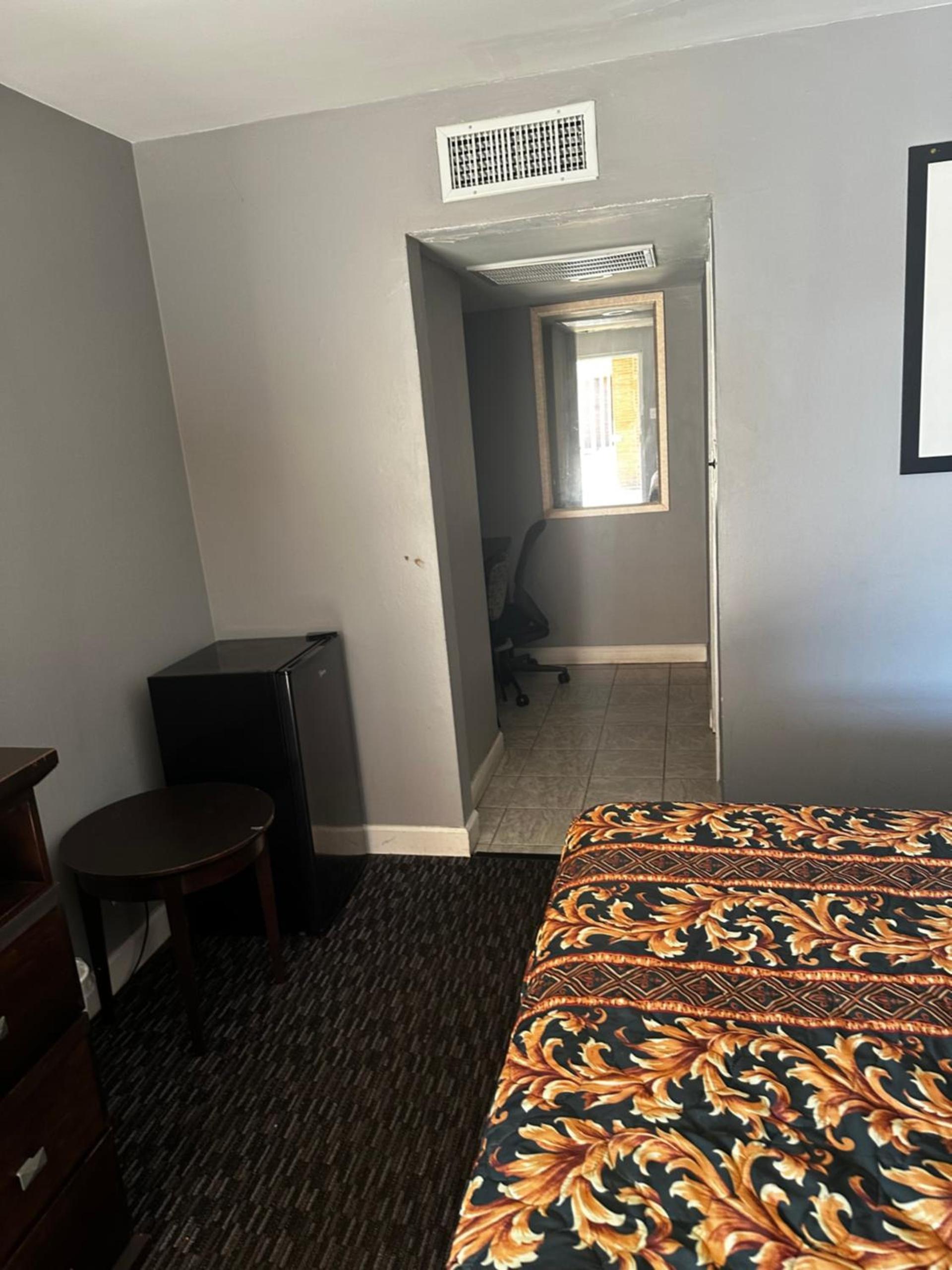 Apache Motel photo 9