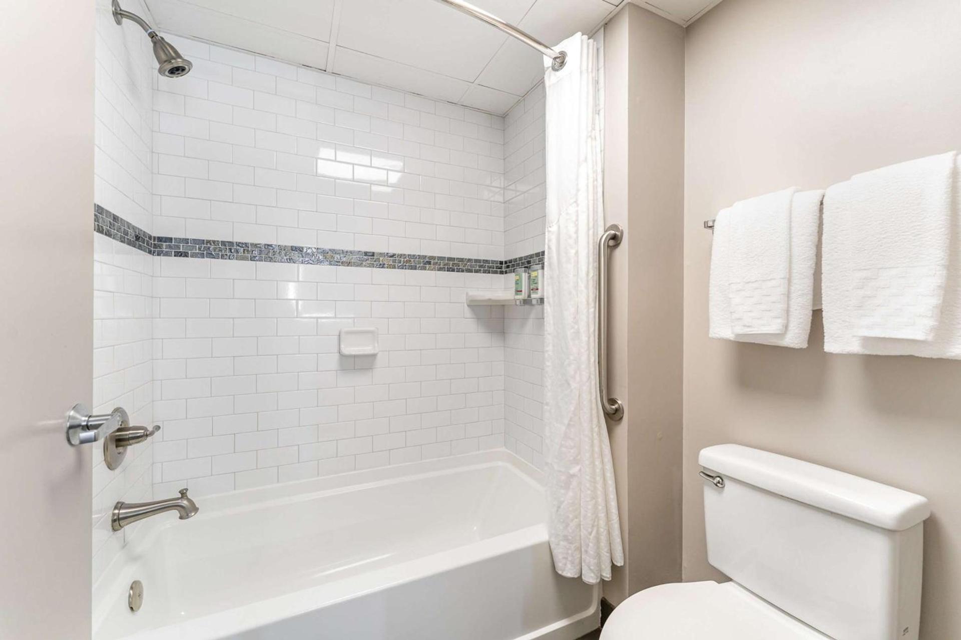 Best Western Kernersville photo 23