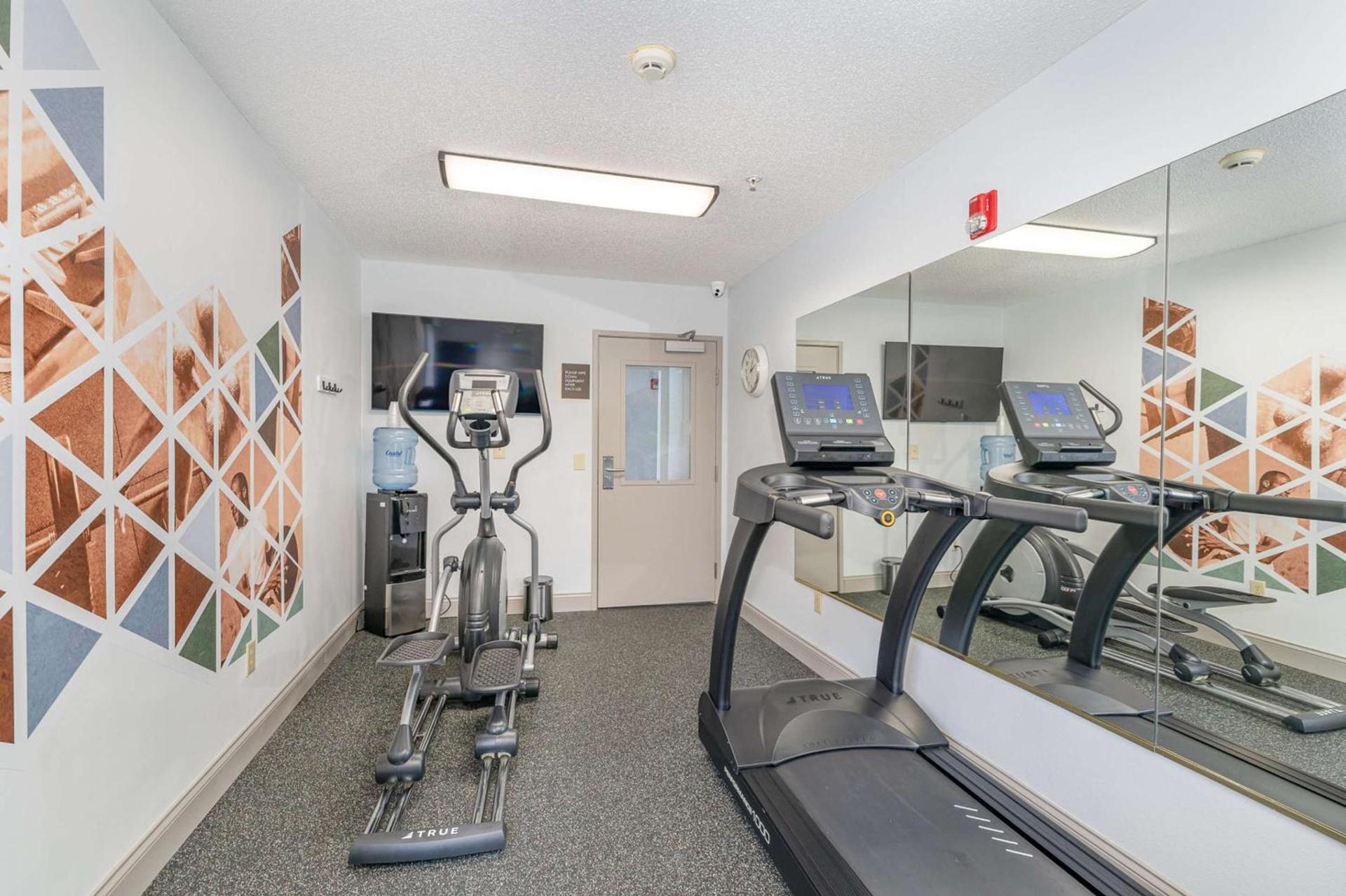 Best Western Kernersville photo 42