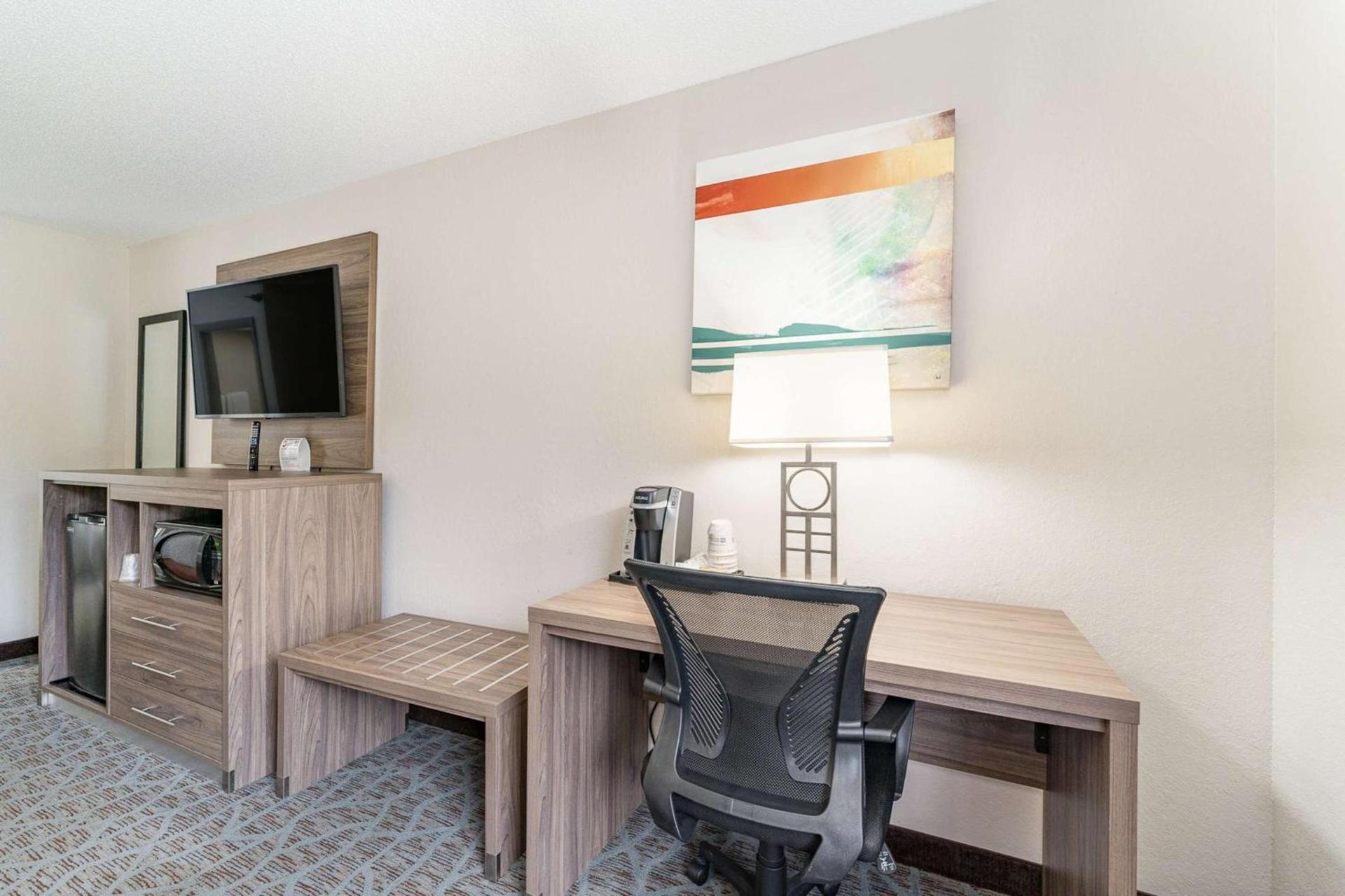 Best Western Kernersville photo 19