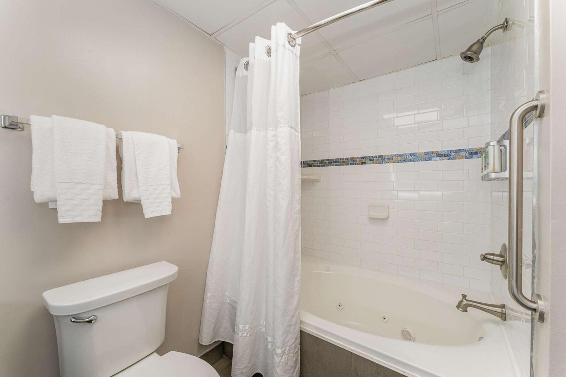 Best Western Kernersville photo 39