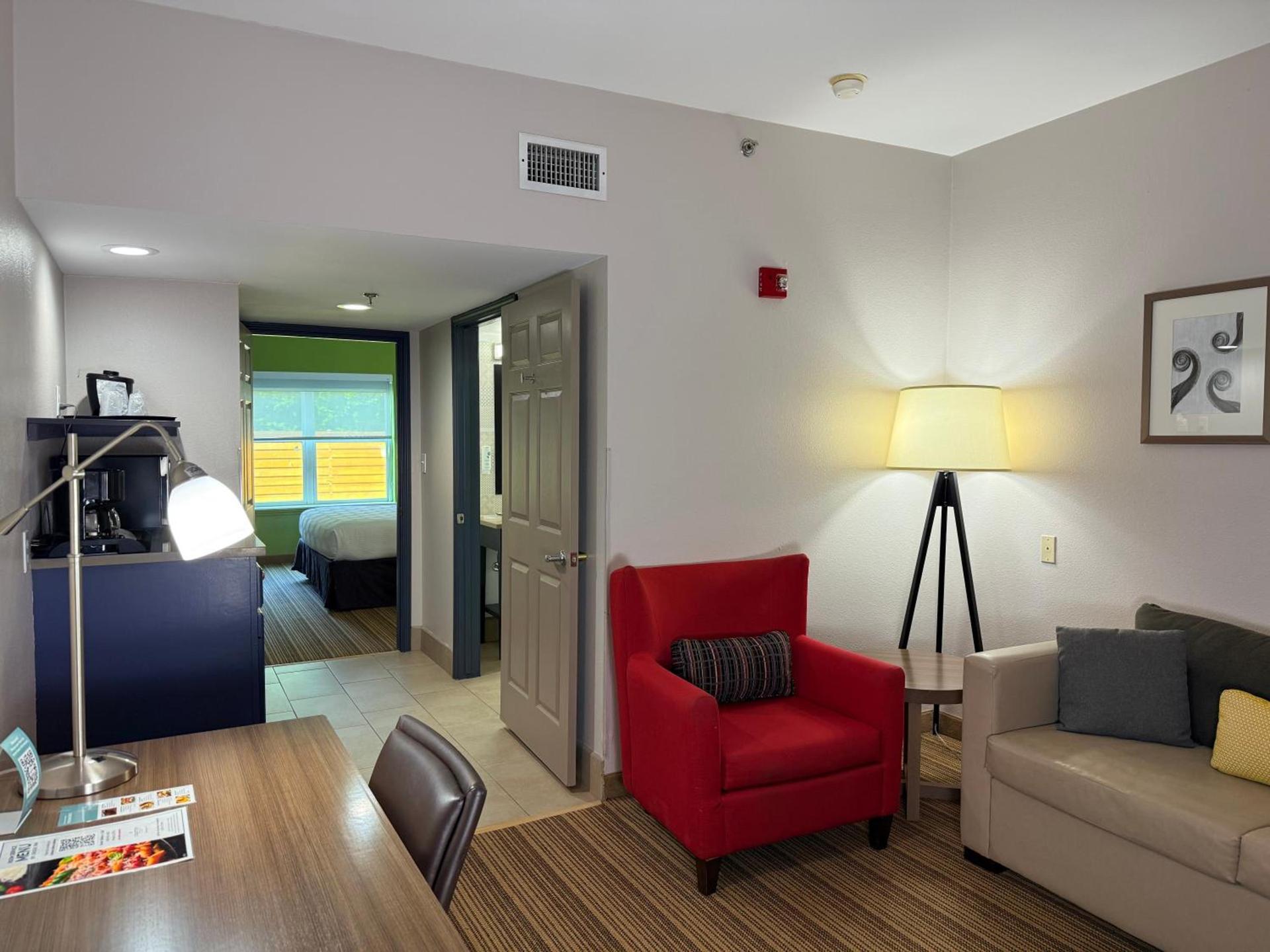 Country Inn & Suites by Radisson, Harlingen, TX photo 85