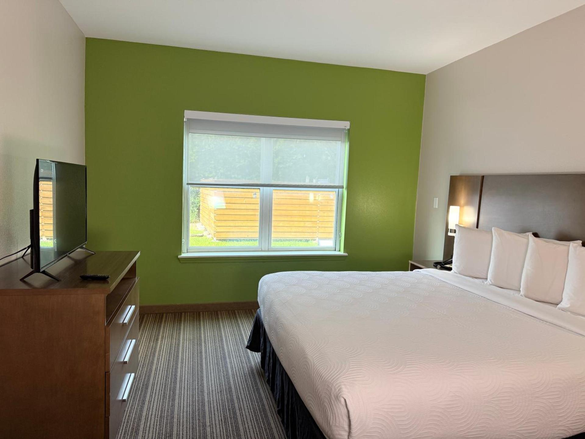 Country Inn & Suites by Radisson, Harlingen, TX photo 70