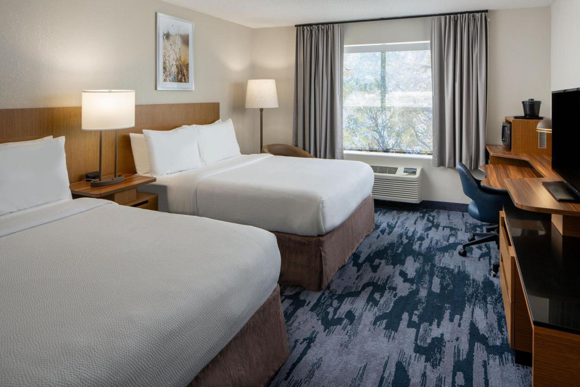 Fairfield Inn & Suites by Marriott Fort Myers Cape Coral photo 10