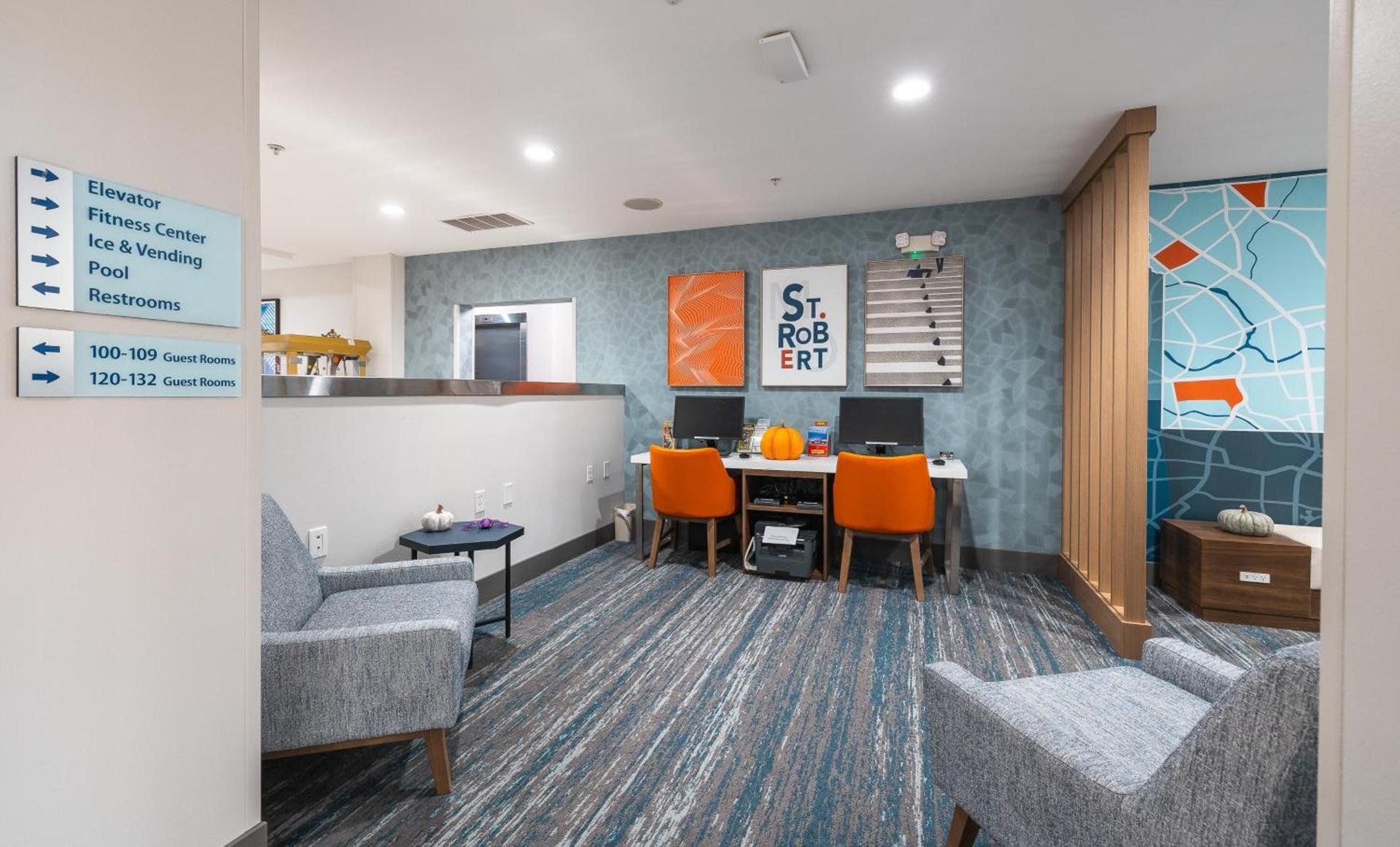Holiday Inn Express Hotel and Suites Saint Robert by IHG photo 50
