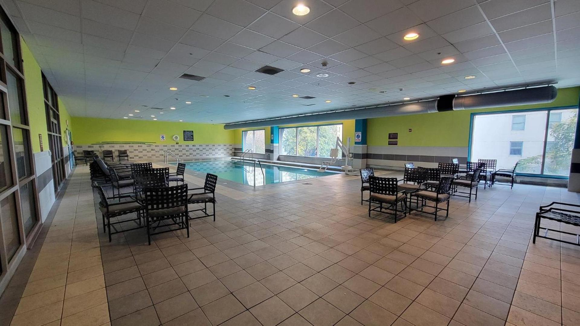 Crowne Plaza Hotel Harrisburg-Hershey by IHG photo 23