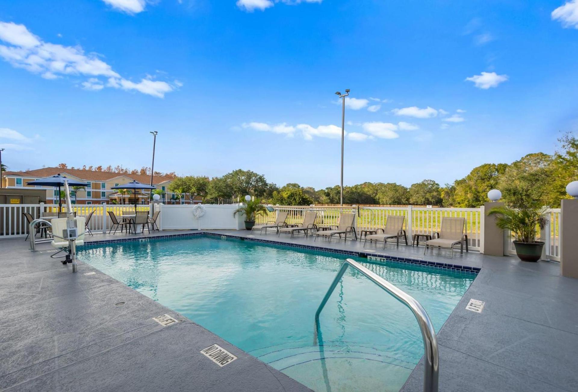 SPOT X Hotel Tampa - Wesley Chapel by The Red Collection photo 51