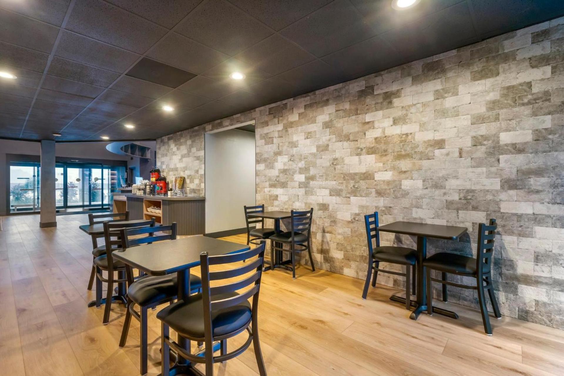 SPOT X Hotel Tampa - Wesley Chapel by The Red Collection photo 57