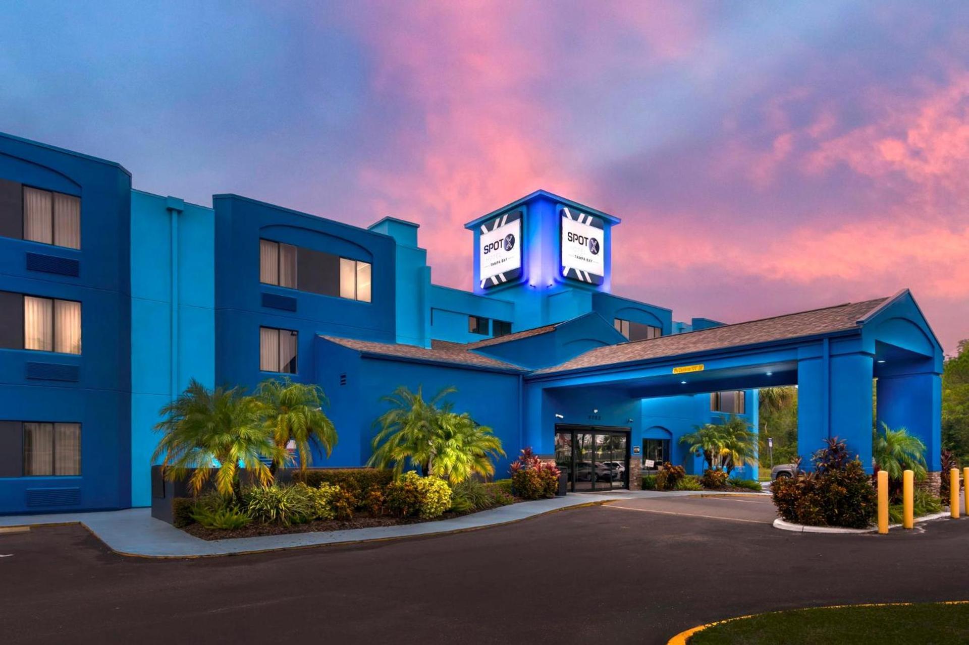 SPOT X Hotel Tampa - Wesley Chapel by The Red Collection photo 67