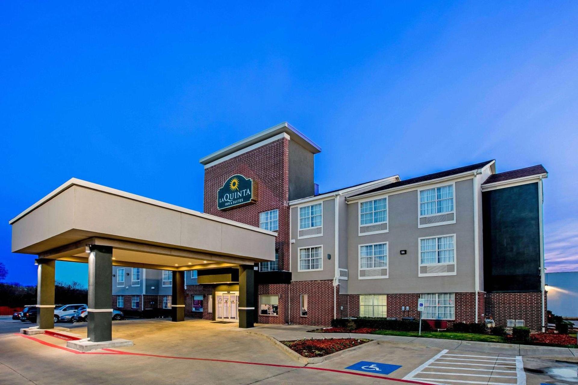 La Quinta by Wyndham Dallas Mesquite photo 2