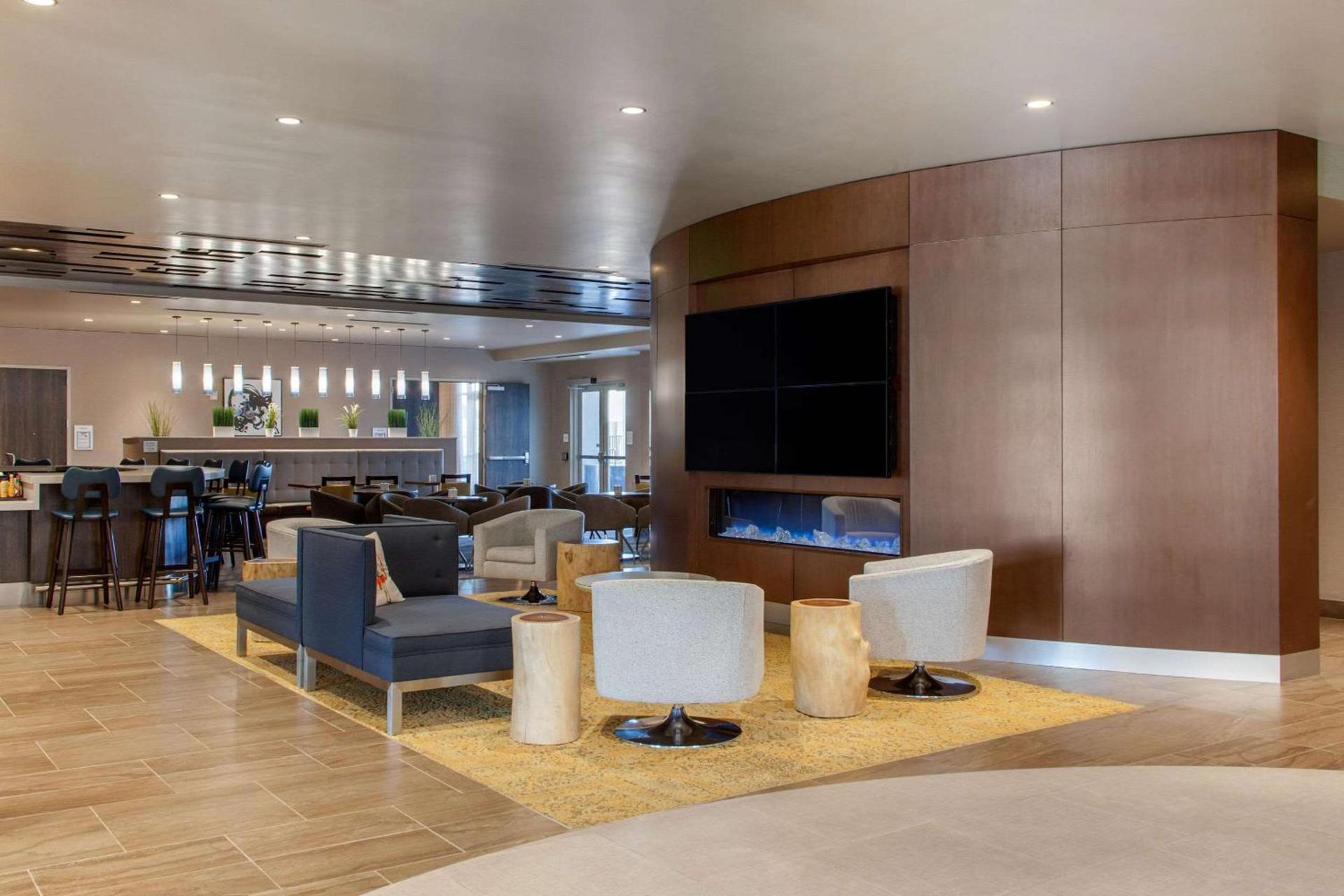 Cambria Hotel Phoenix Chandler - Fashion Center photo 5