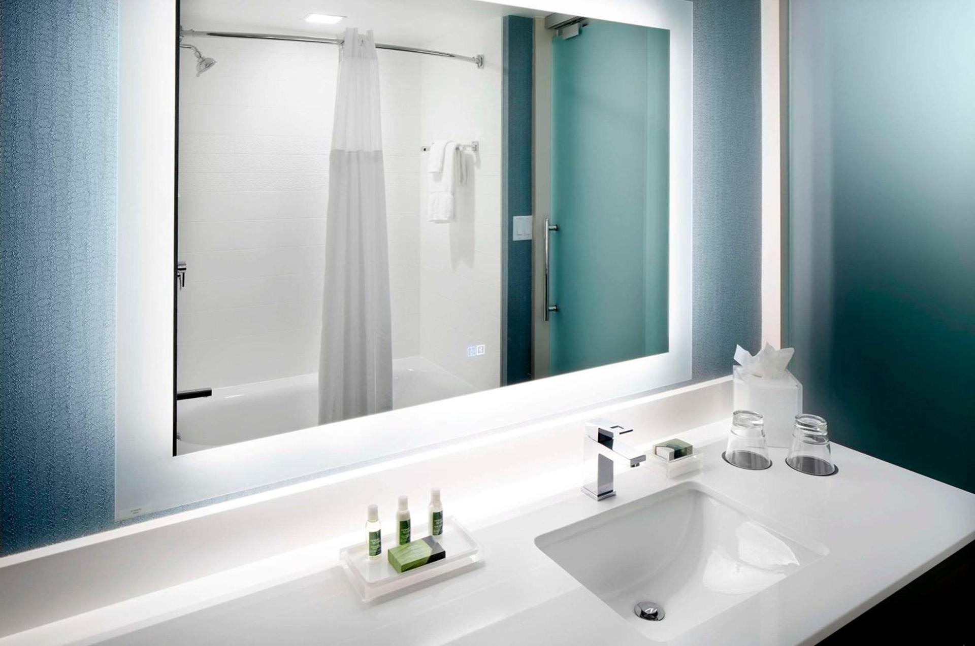 Cambria Hotel Phoenix Chandler - Fashion Center photo 14