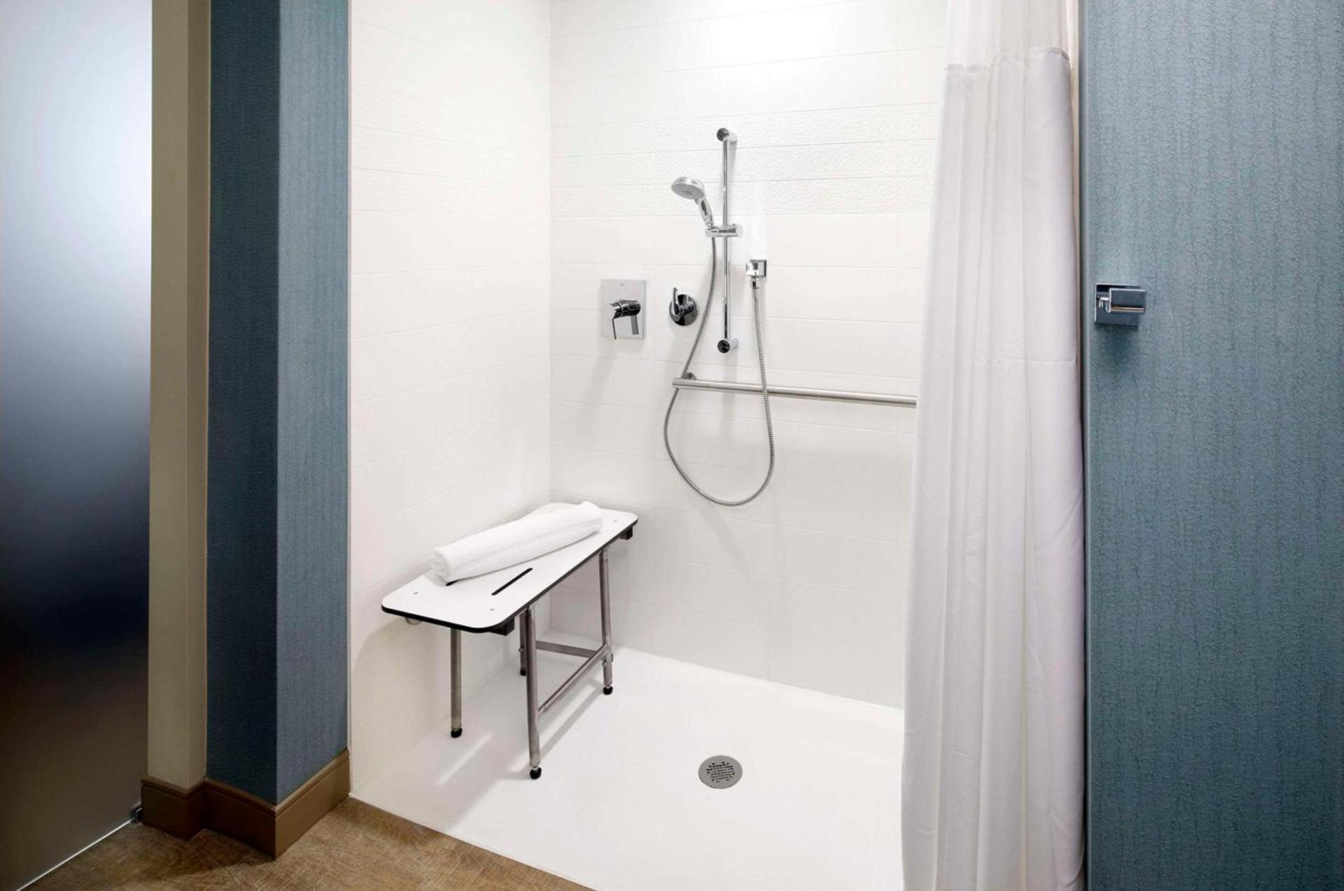 Cambria Hotel Phoenix Chandler - Fashion Center photo 18