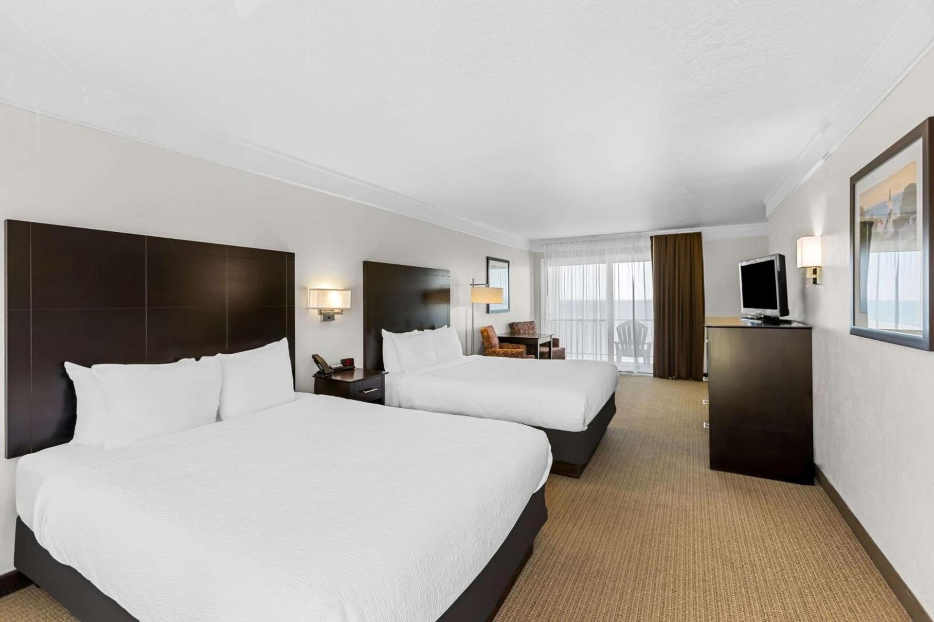 Quality Inn Lakefront photo 44