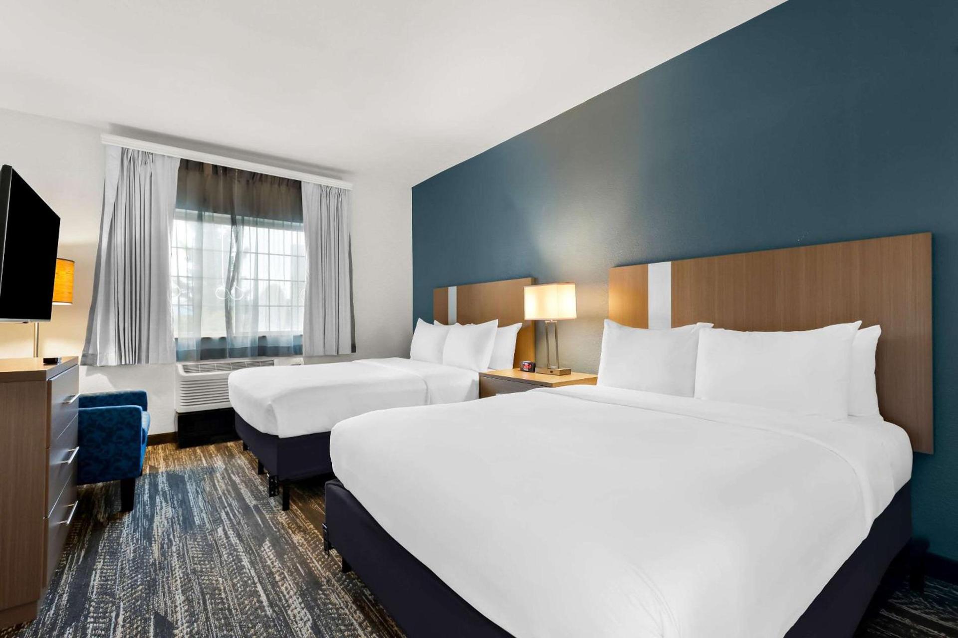 Clarion Suites Anchorage Downtown photo 6