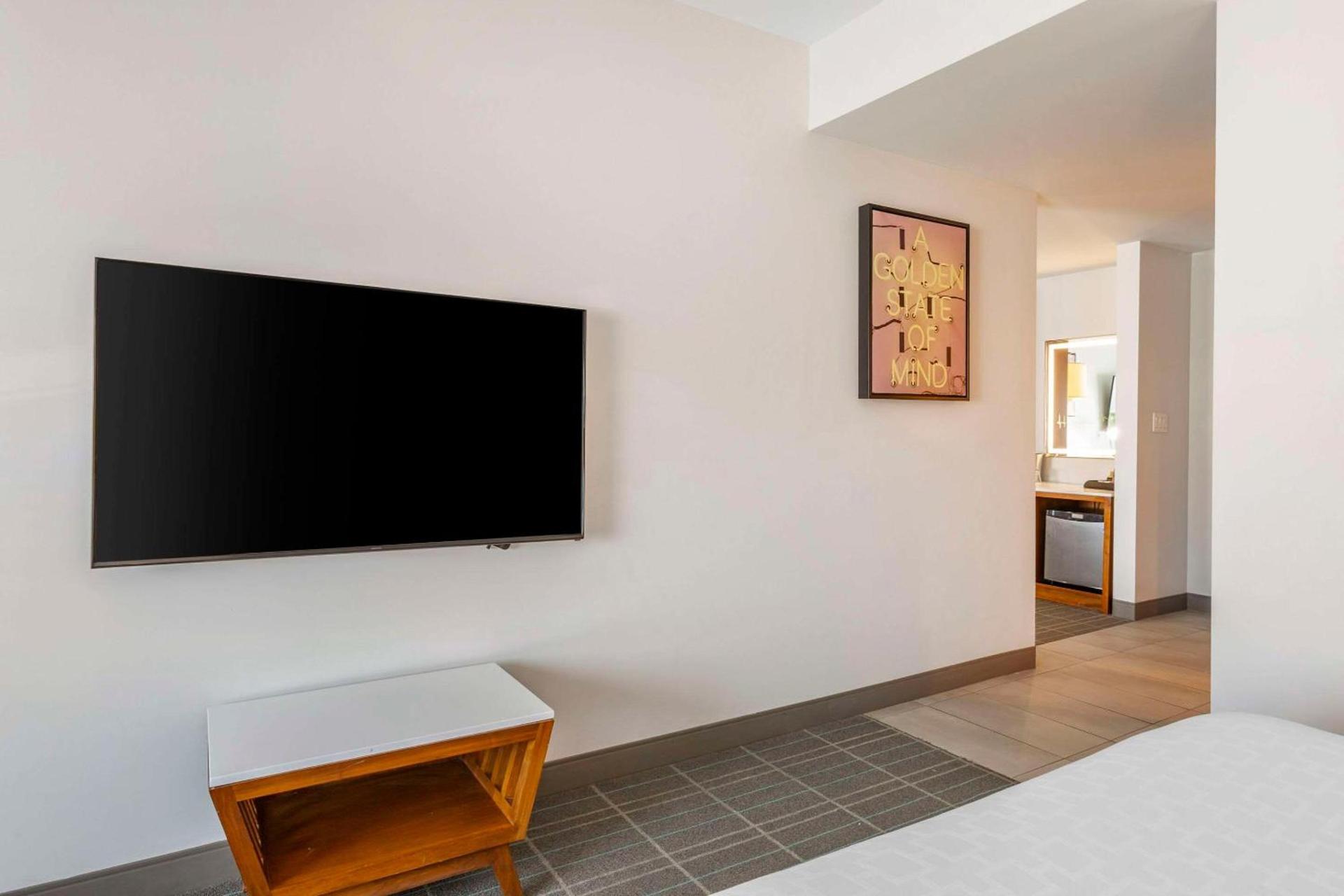 Cambria Hotel LAX photo 14