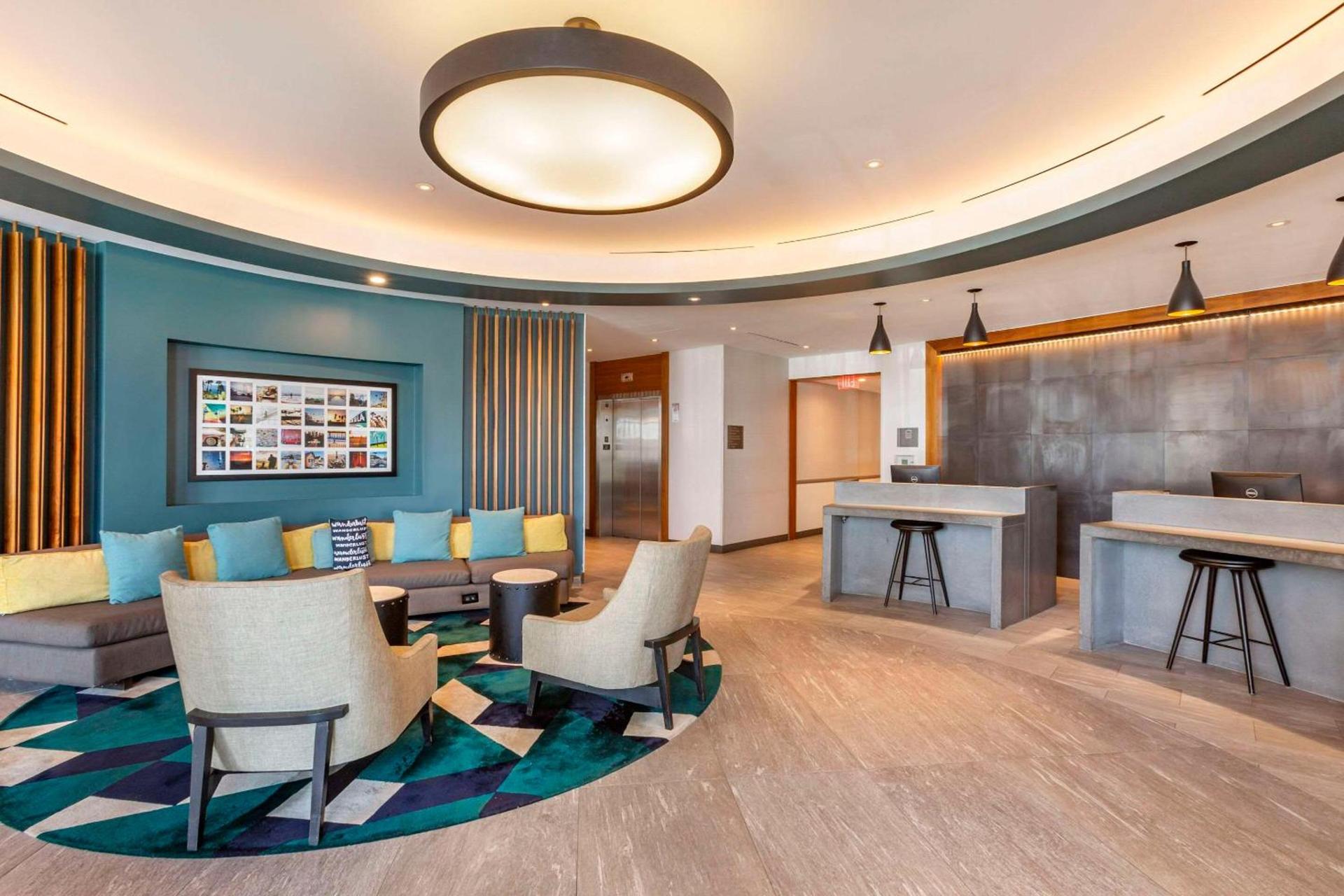 Cambria Hotel LAX photo 4