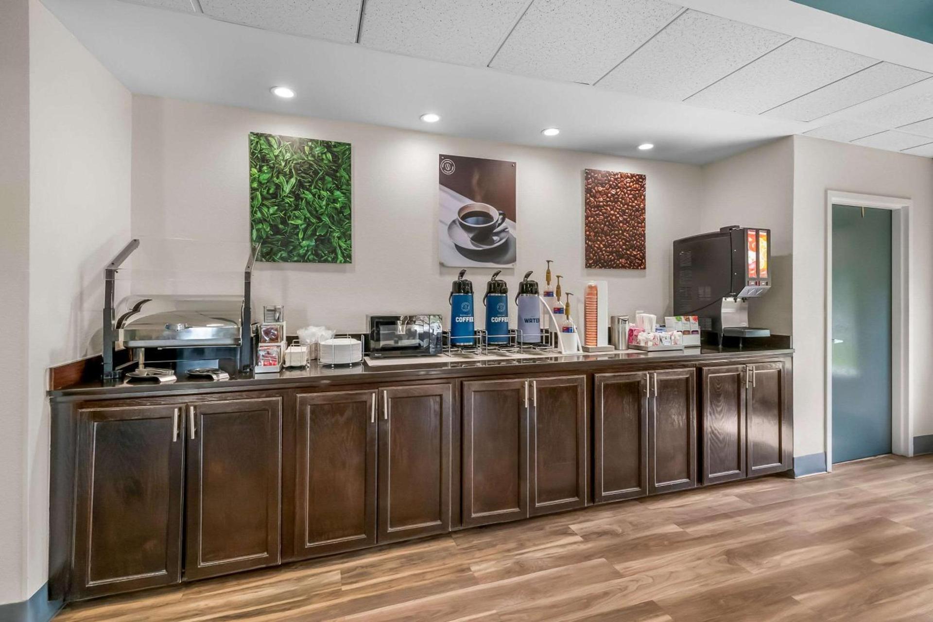 Clarion Pointe Apex - Holly Springs photo 24