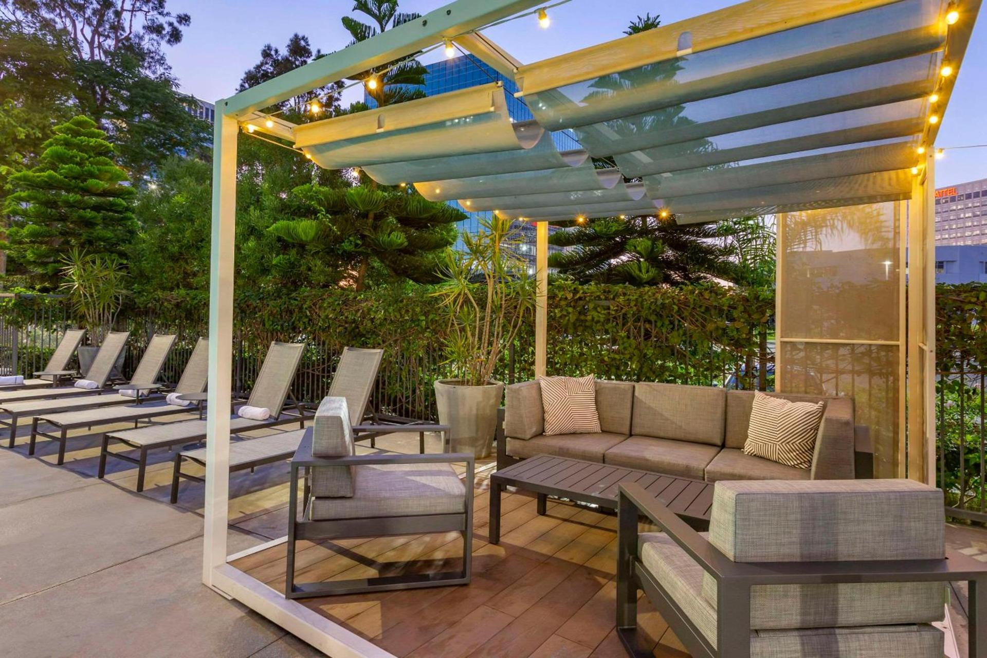 Cambria Hotel LAX photo 2
