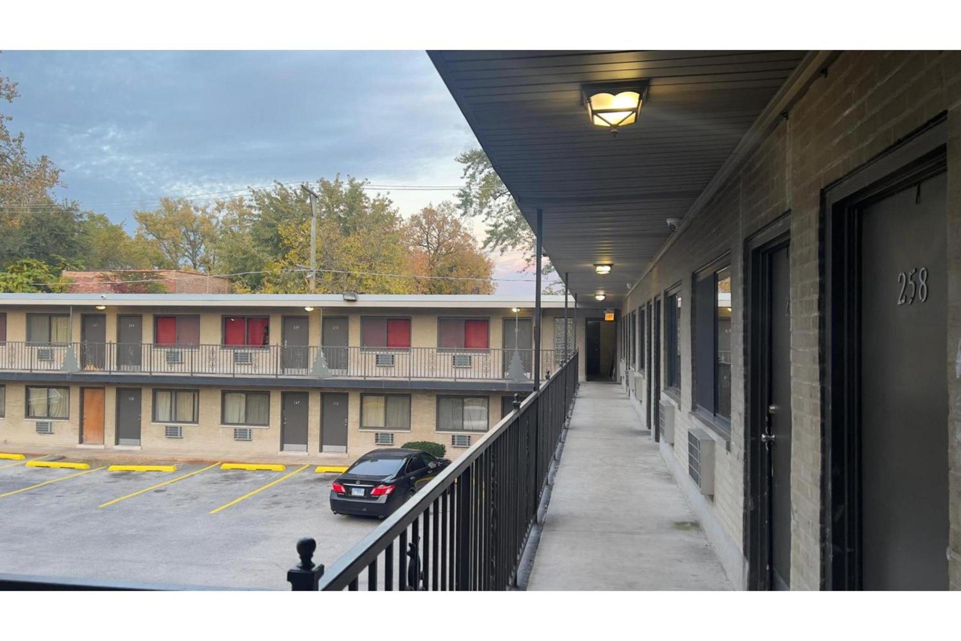 Best Motel By OYO Chicago I-90 photo 9