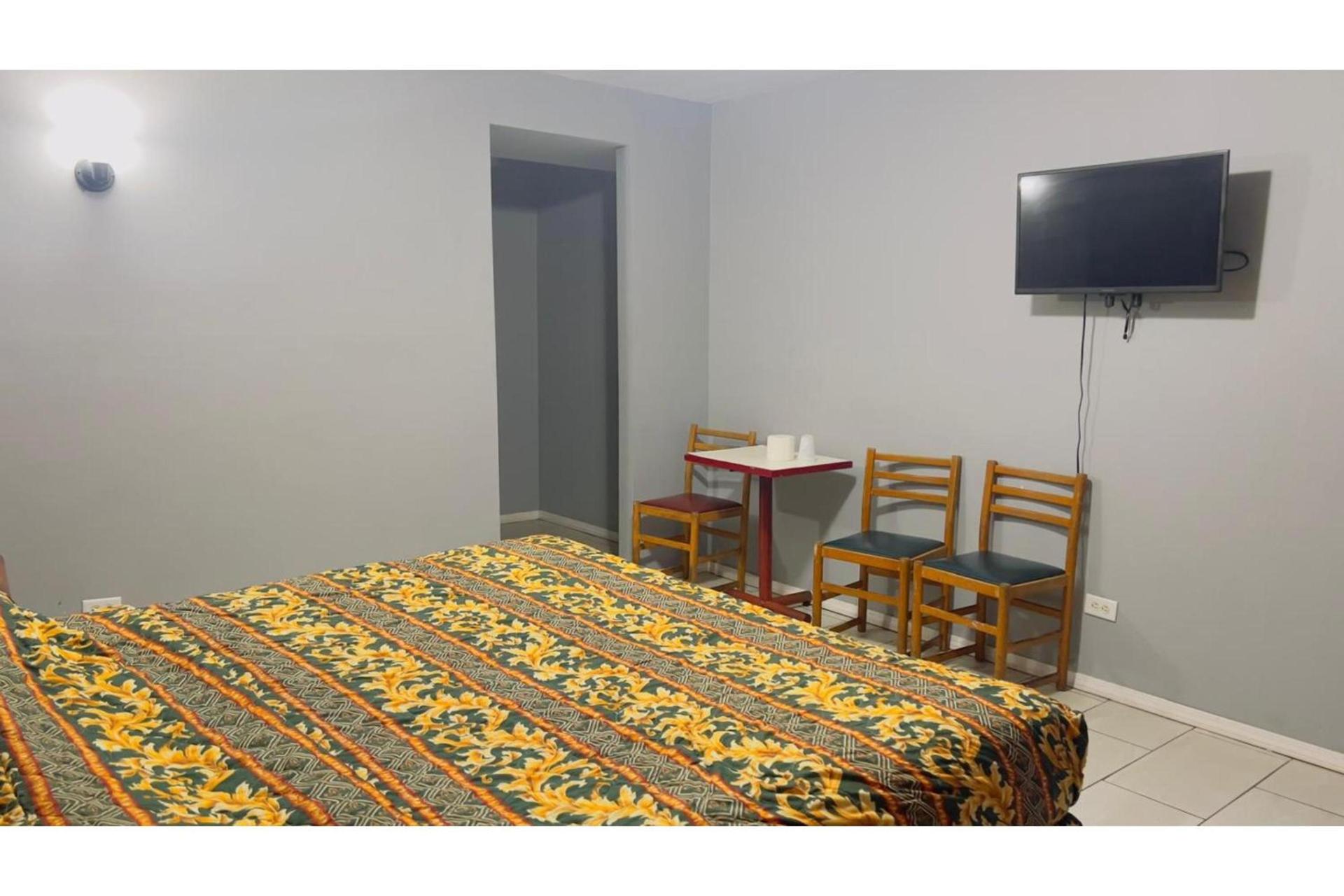 Best Motel By OYO Chicago I-90 photo 24
