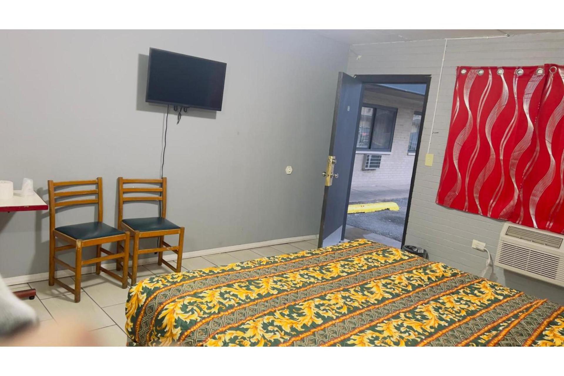 Best Motel By OYO Chicago I-90 photo 23