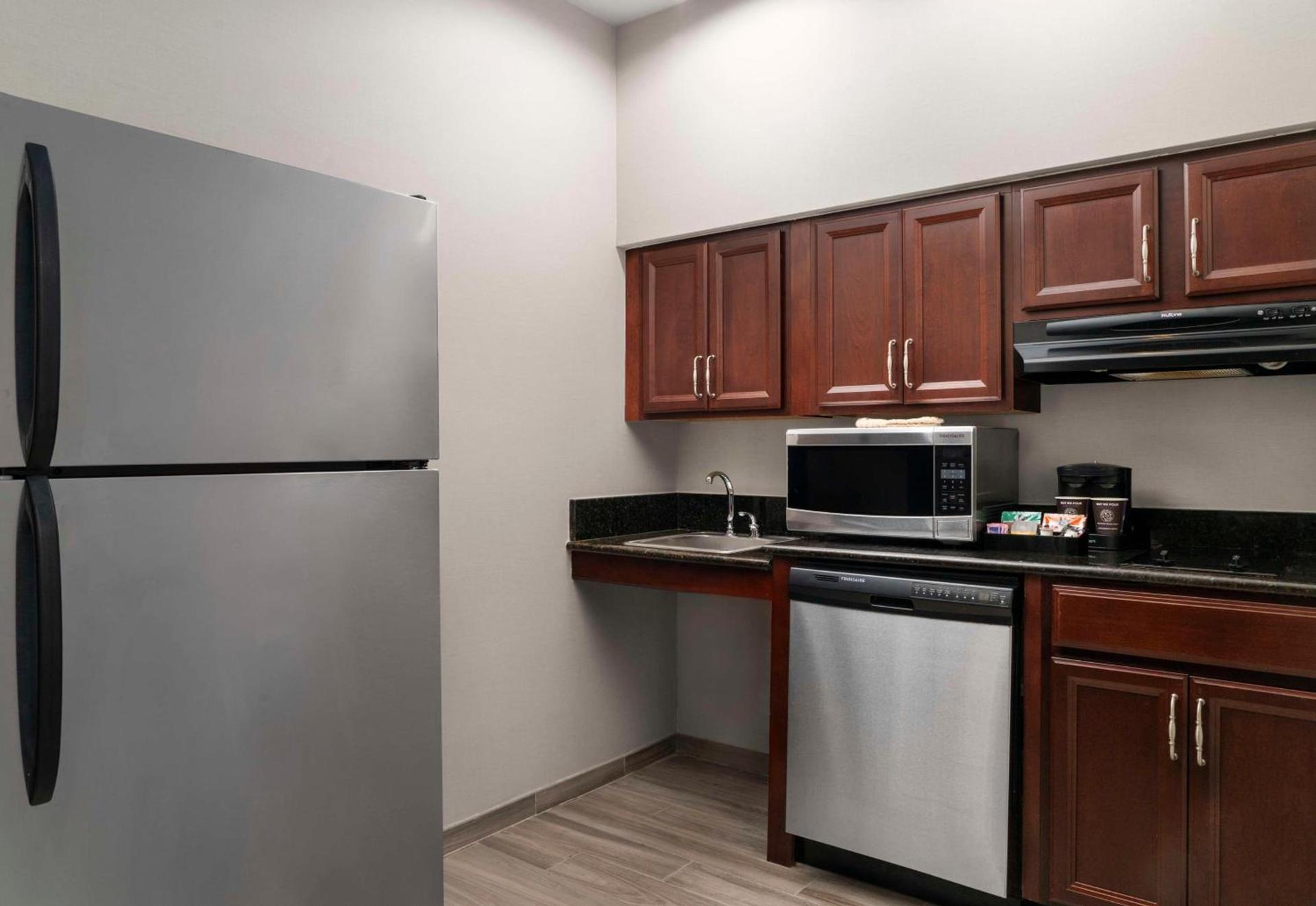 Homewood Suites by Hilton Boston Cambridge-Arlington, MA photo 62