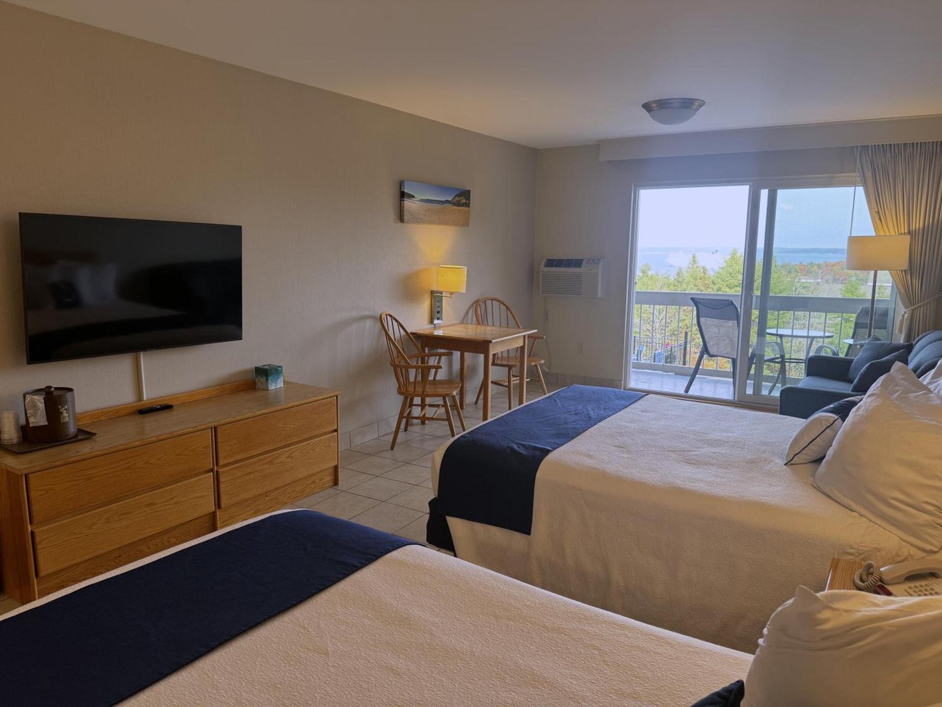 Atlantic Eyrie Lodge photo 44