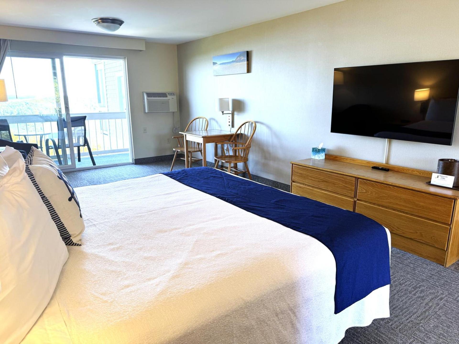 Atlantic Eyrie Lodge photo 50