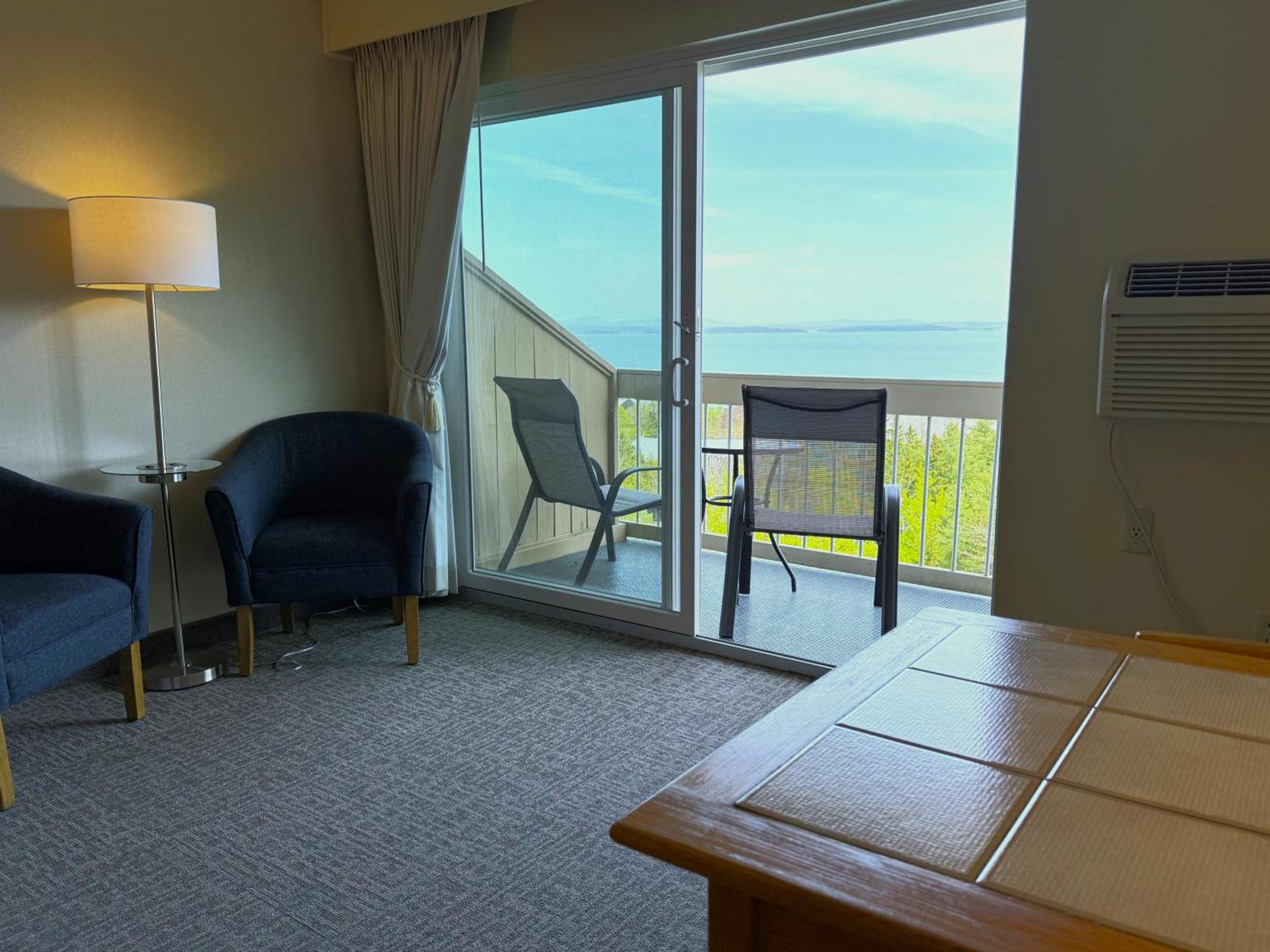 Atlantic Eyrie Lodge photo 52