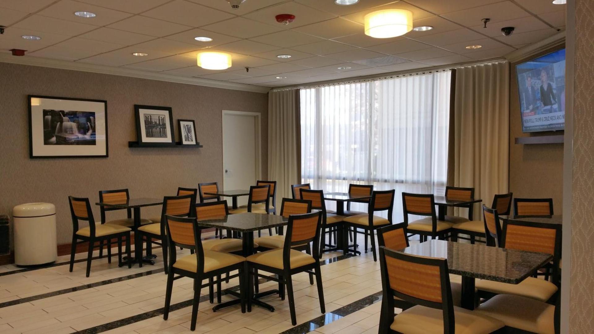 Wingate by Wyndham Springfield photo 37