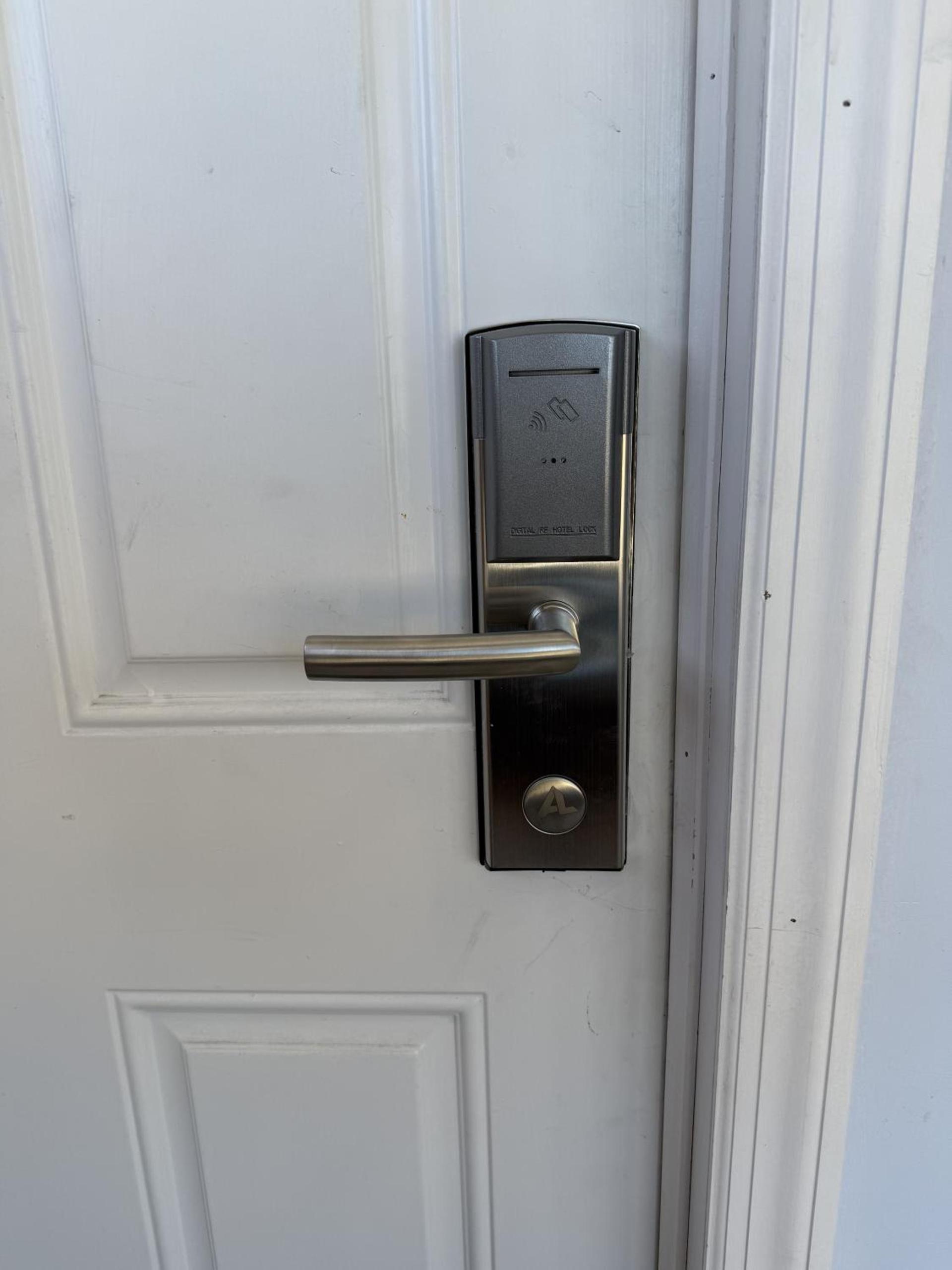Budget Inn photo 9