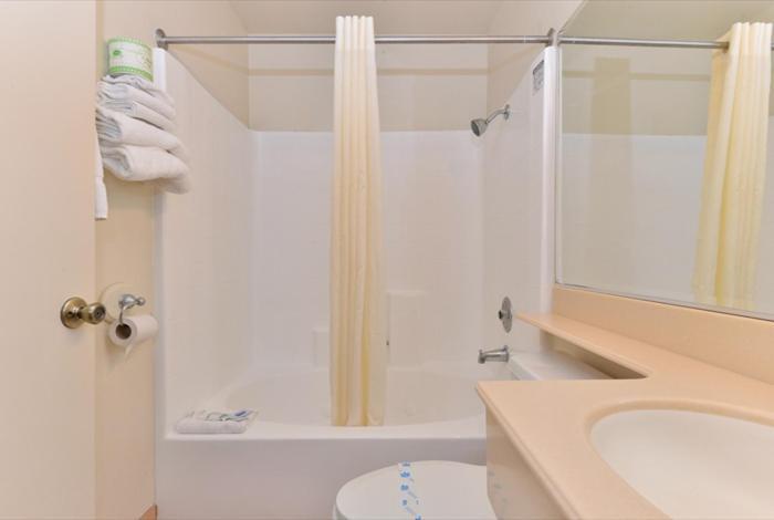 Americas Best Value Inn San Clemente Beach photo 14