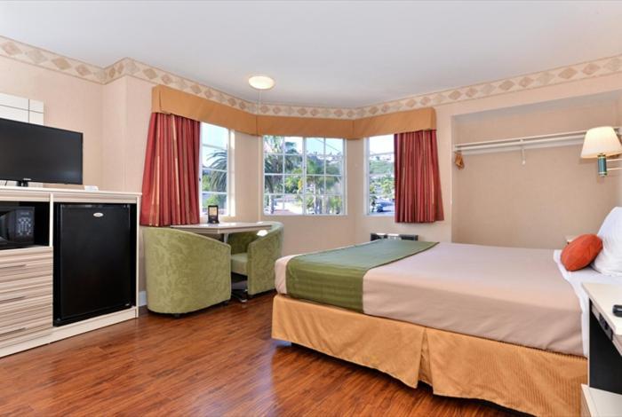 Americas Best Value Inn San Clemente Beach photo 20