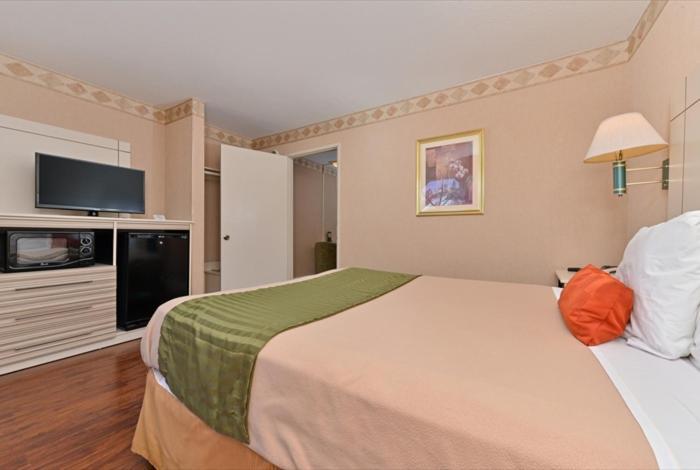 Americas Best Value Inn San Clemente Beach photo 22