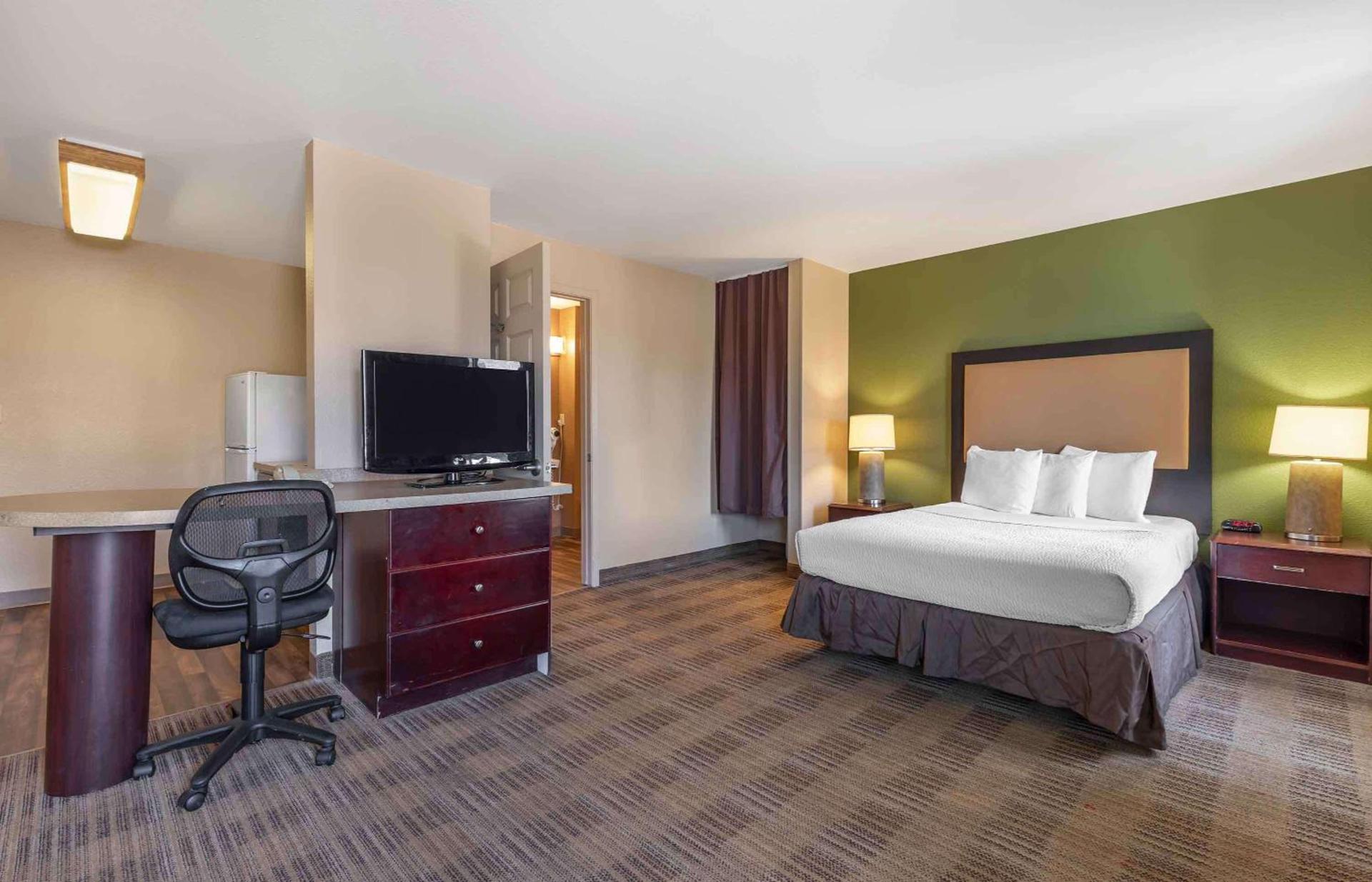 Extended Stay America Suites - Dallas - Plano photo 8