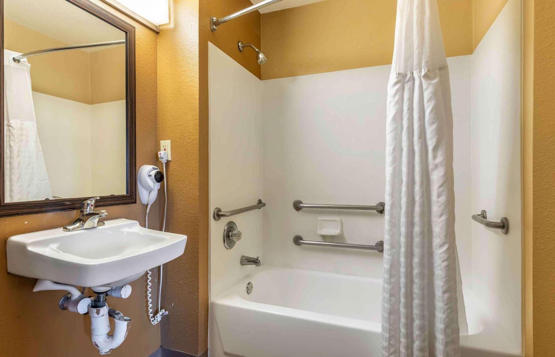Extended Stay America Suites - Dallas - Plano photo 11