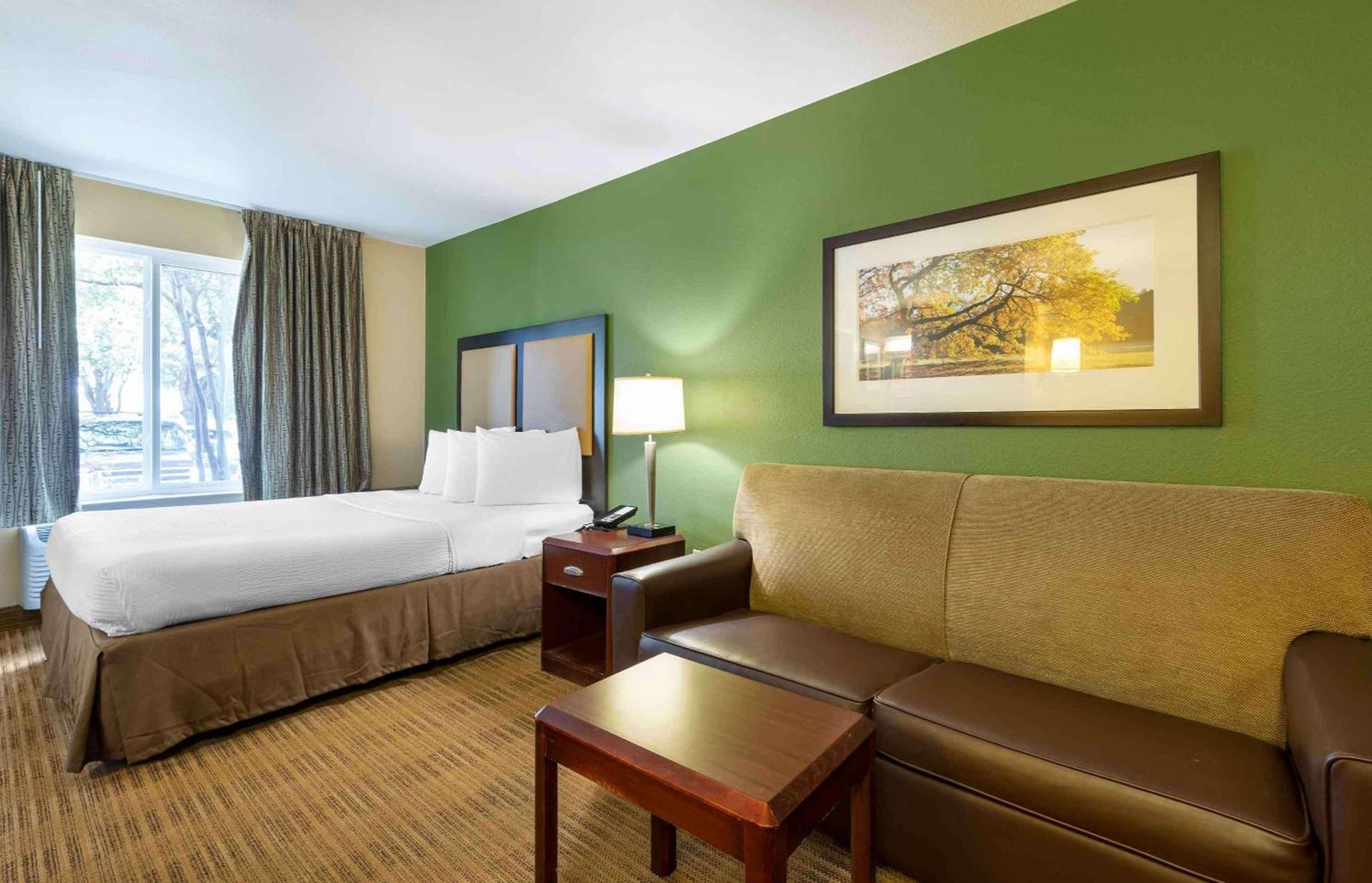 Extended Stay America Suites - Dallas - Plano photo 13