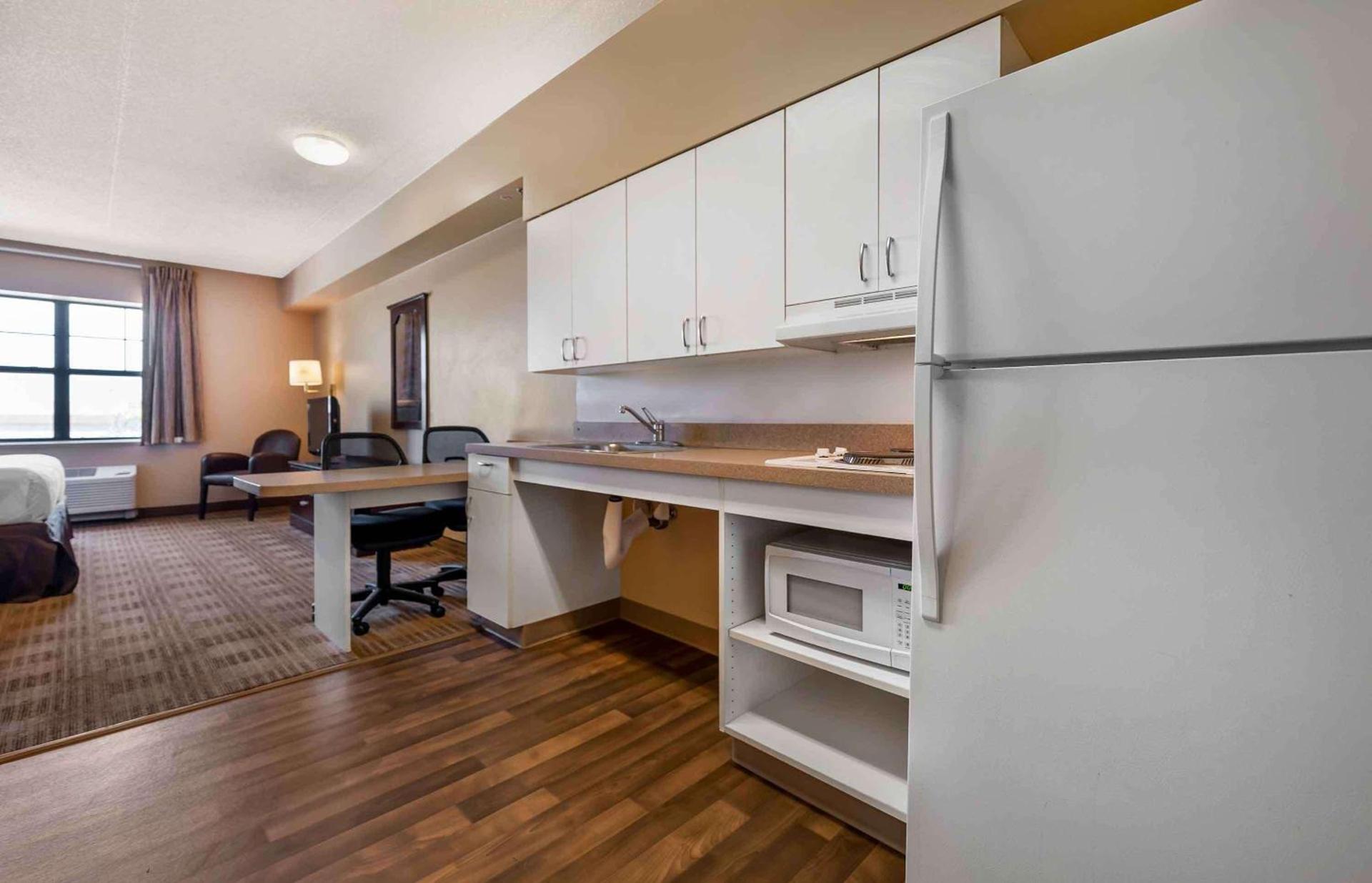 Extended Stay America Suites - Chicago - Itasca photo 12
