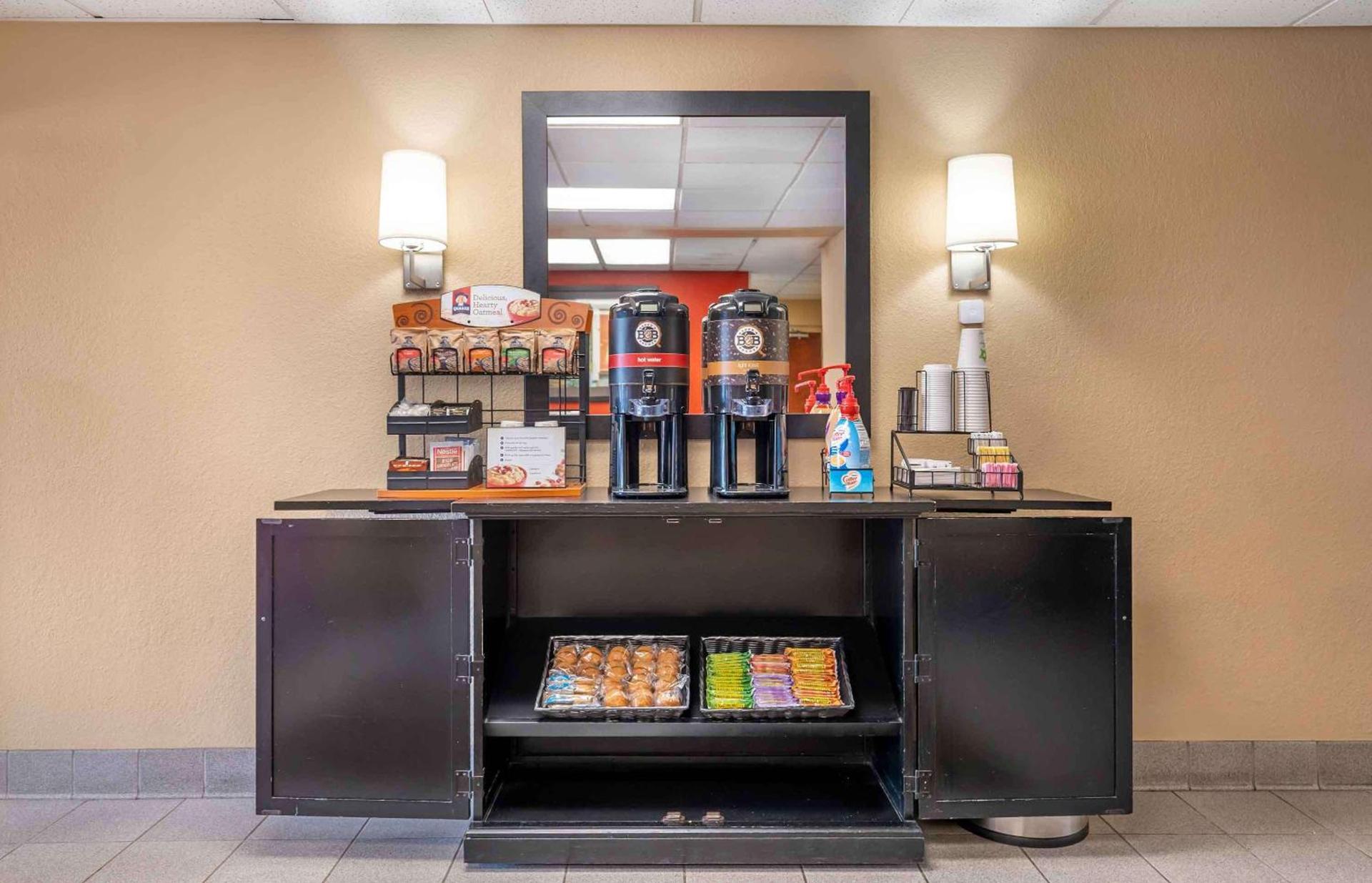 Extended Stay America Suites - Chicago - Itasca photo 5