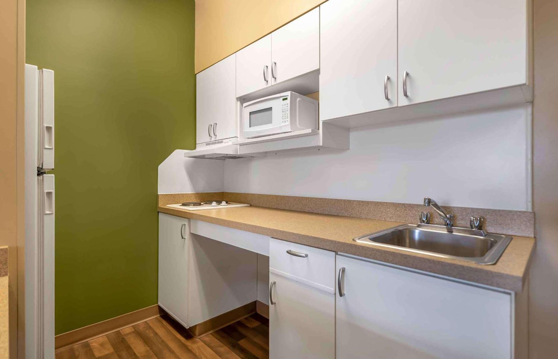 Extended Stay America Suites - Chicago - Itasca photo 8